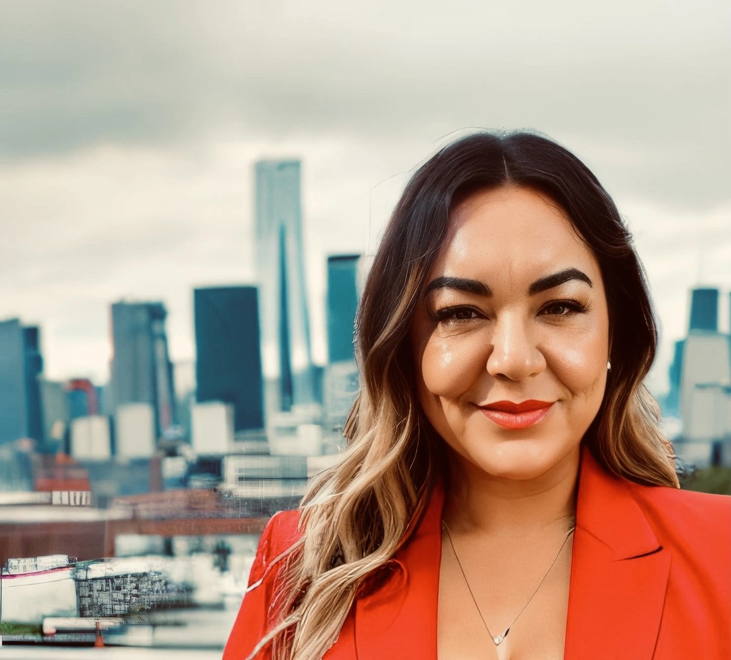 Lucy, Founder of Maverick Business Support, providing elite virtual assistant services to growing UK businesses